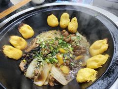 -山妹子铁锅炖