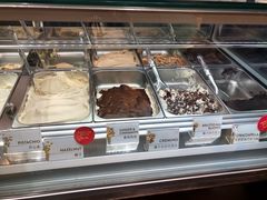 -VENCHI 闻绮(上海佛罗伦萨小镇店)