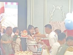 -汇丰百宴(甲尔坝农贸市场店)