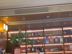 -鹏城人家海鲜酒家·23年老字号(较场尾店)