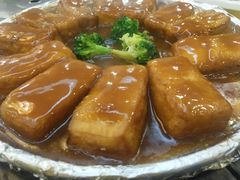 -东方之猪四更烤乳猪(金垦总店)
