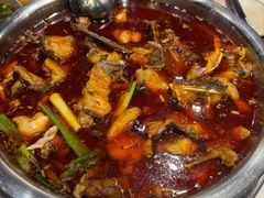 -肖肖酸萝卜鱼火锅(总店)