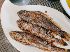 桂花熏小黄鱼-月枫江南小馆(绿地缤纷广场店)