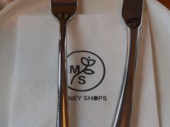 -Money Shops(愚园路店)