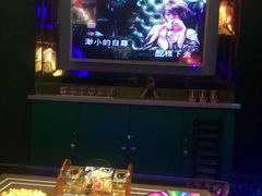 -艾尚主题式KTV(艾溪湖绿地店)