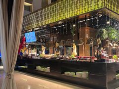 -朗丽兹自助餐厅
