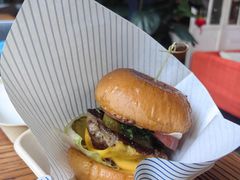 -84那年咖啡馆(李沧万达店)