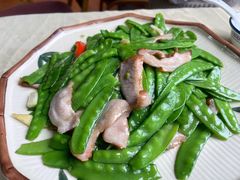 荷兰豆炒猪颈肉-区海鸡场饭店(石壁店)