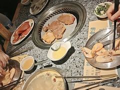 -阪尚皇·原切牛排·烤肉火锅自助(北京路店)