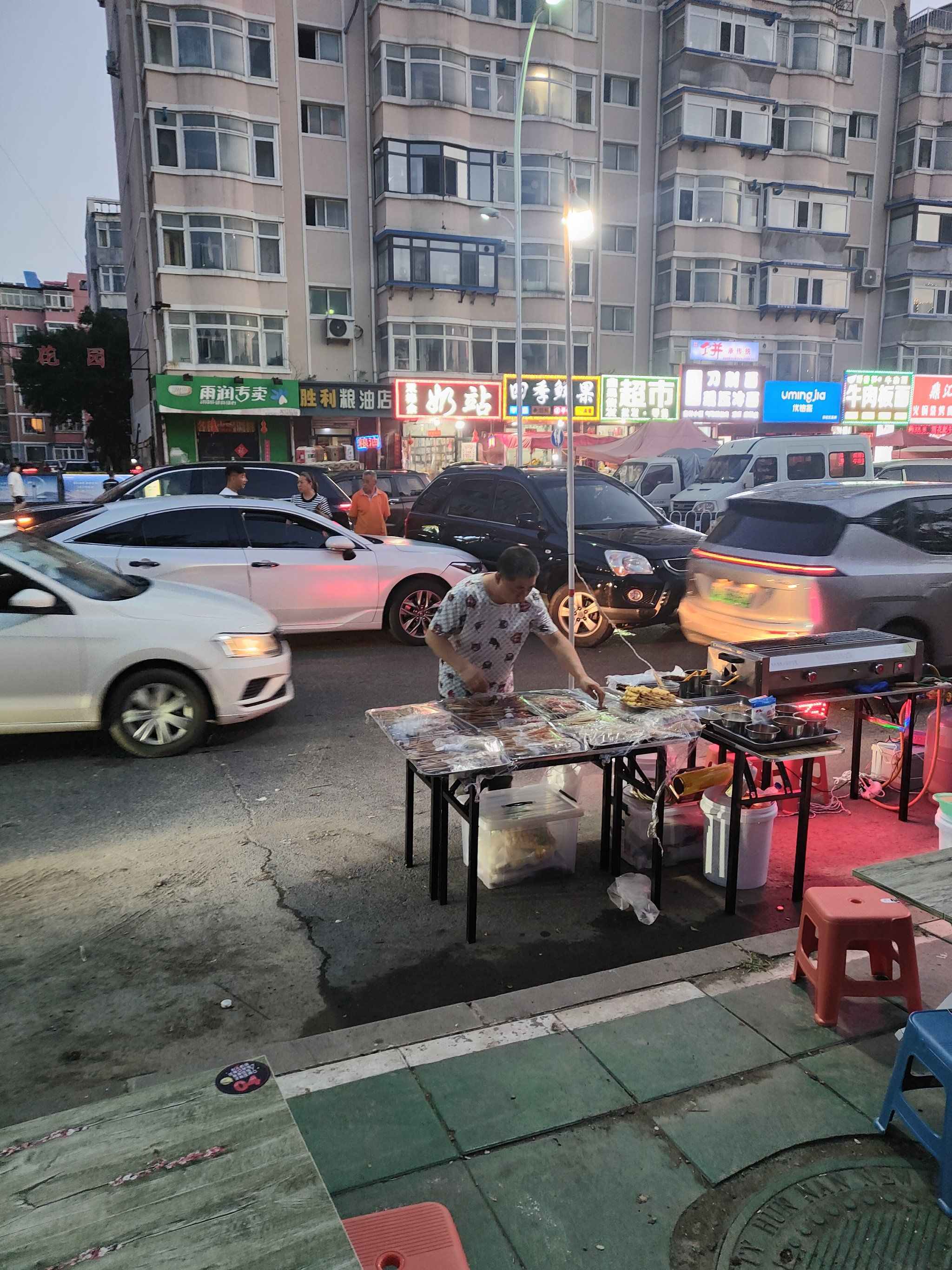 地摊经济火热体验记