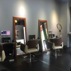 点击看大图 -discovery 发现 hair salon