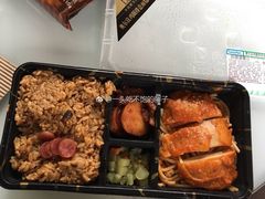 -全家便利店(杭州龙翔桥地铁站店)