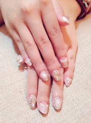 -睫乐园•睫公馆•美睫美甲沙龙