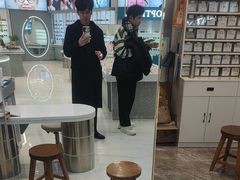 -卡罗林蔡司授权门店(南京东路店)