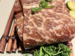 -草家酱蟹炭火烤肉店(珲春南路一店)
