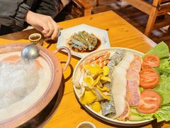 配菜拼盘-民食香·腊排骨野生菌美食(木府店)
