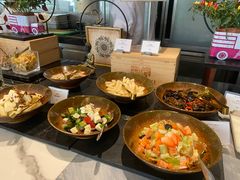 -圣丰索菲特·2 On 988 Café 自助餐厅