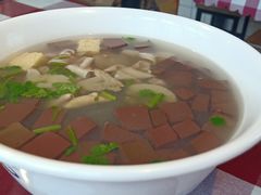 经典鸭血粉丝汤-苓记南京鸭血粉丝.皮肚面(县东巷店)