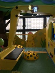 -童小剪儿童理发(万达广场西湖店)