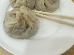 -严氏重油烧麦(民权路店)