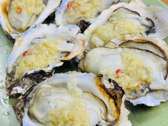 炭烧蒜蓉生蚝-贞姨美食·老字号海鲜大排档