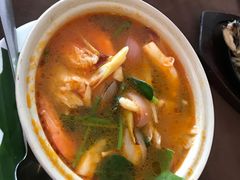 -Neary Khmer Restaurant