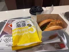 -麦当劳(得来速车道点餐 五里墩店)