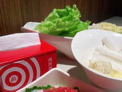-海底捞火锅鲜切牛肉主题店(长寿路店)