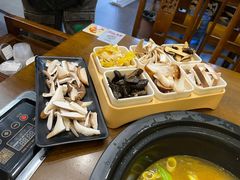 -菌乡缘·野生菌蒸汽鱼火锅(江边夜市店)