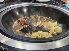 -边江铁锅炖鱼(振八街店)