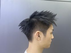 -藤野造型•烫染专业店