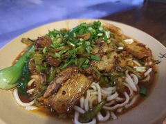 -方铲铲·成都板凳面(滨江银泰店)