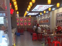 -山城欢现炒食堂(上海城店)