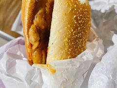 酸笋鸡排堡-麦当劳(杨林得来速店)