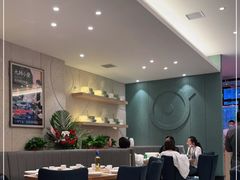 大堂-九转小磨·非遗东北菜(群力店)