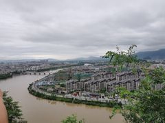 -叠彩山景区