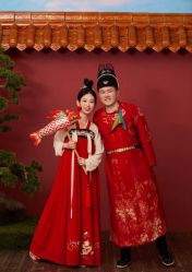 -南京宝娜嫁衣婚纱礼服馆(中央路店)