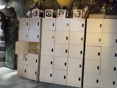 -暴风岛沉浸式体验馆(百联世纪店)