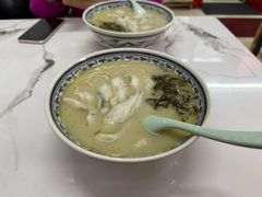 -明呈黄鱼面馆(斜土路店)