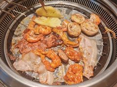 -梨花自助烤肉(西三旗万象汇黑金店)