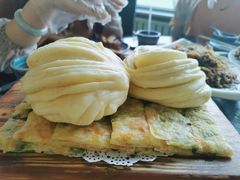 -95号酱骨·一块豆腐(展春园西路店)
