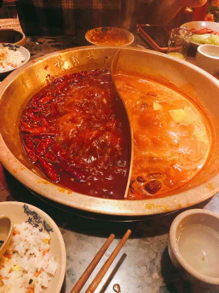 小龙坎火锅(老报馆店)-"老报馆上的小龙砍,团的票,169四人餐,.