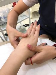 -印奈儿美甲手足护理机构