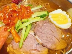 -明洞阿姨·韩式酱蟹烤肉·创意料理(三元桥店)