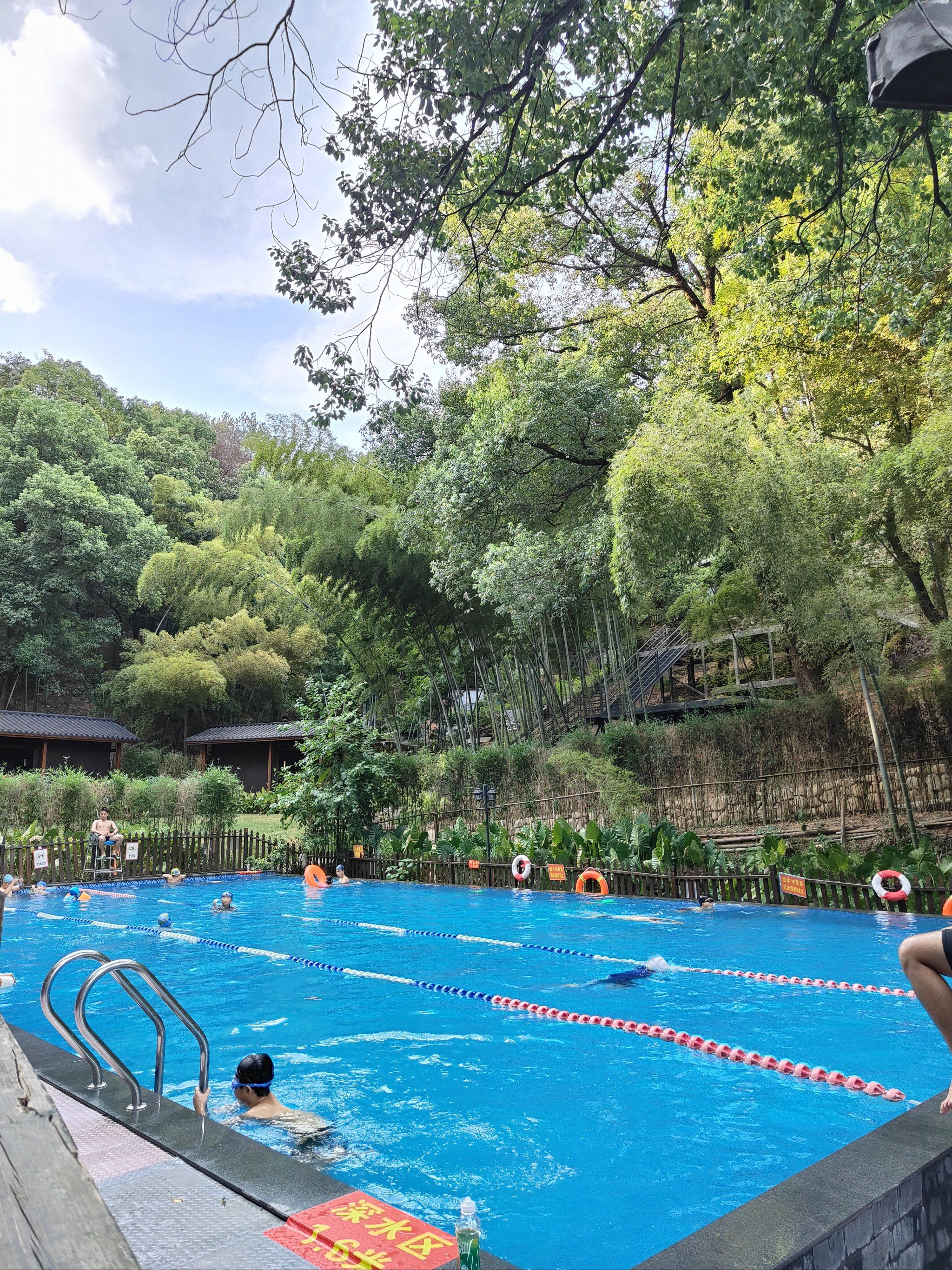 公园玩水清凉一夏#户外游泳#暑假带娃去哪玩#遛娃玩水好去处#拥抱大