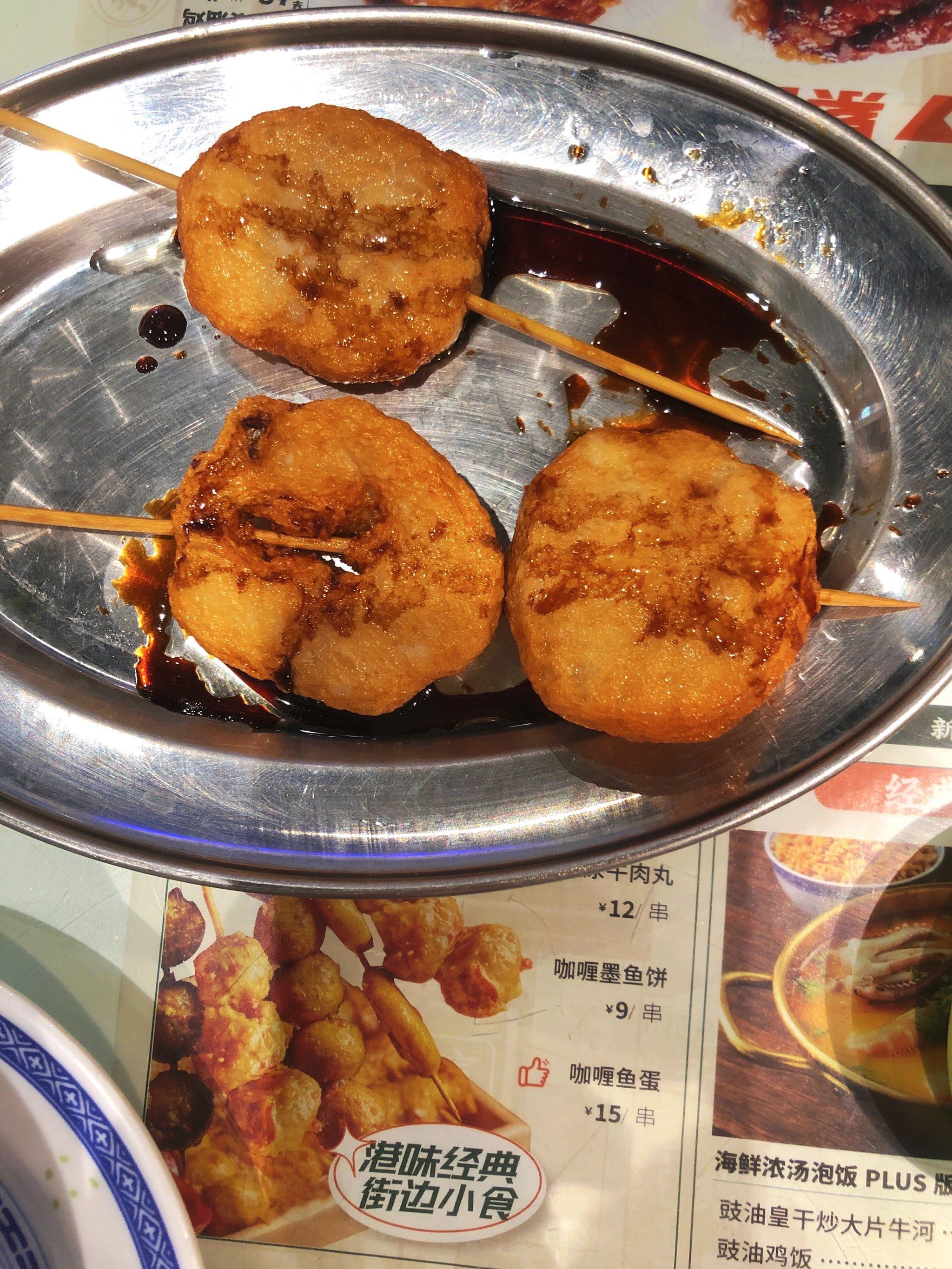 用餐环境很满意!点了豉油鸡拼叉烧饭和蟹黄