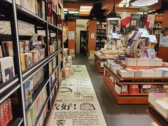 -西西弗书店&矢量咖啡(静安大悦城店)