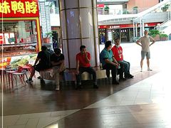-浦江城市生活广场(江月路店)