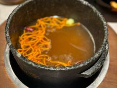 -芸山季·云南山珍菌火锅(人民广场来福士店)