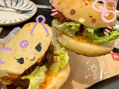 秘汁炭烤风味牛堡-必胜客(沈辽路万达店)